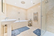 Images for Sandford Lane, Hurst, Reading, Berkshire,RG10