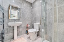 Images for Sandford Lane, Hurst, Reading, Berkshire,RG10