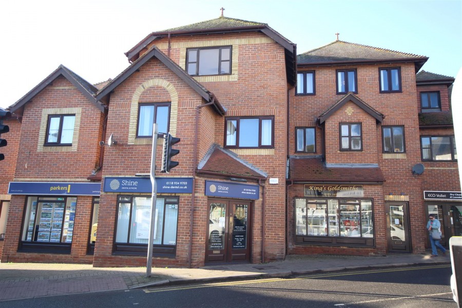 Images for Wargrave Road, Twyford, Reading, Berkshire, RG10 EAID:wentworthapi BID:3