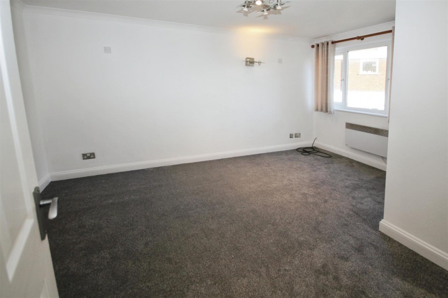 Images for Wargrave Road, Twyford, Reading, Berkshire, RG10 EAID:wentworthapi BID:3