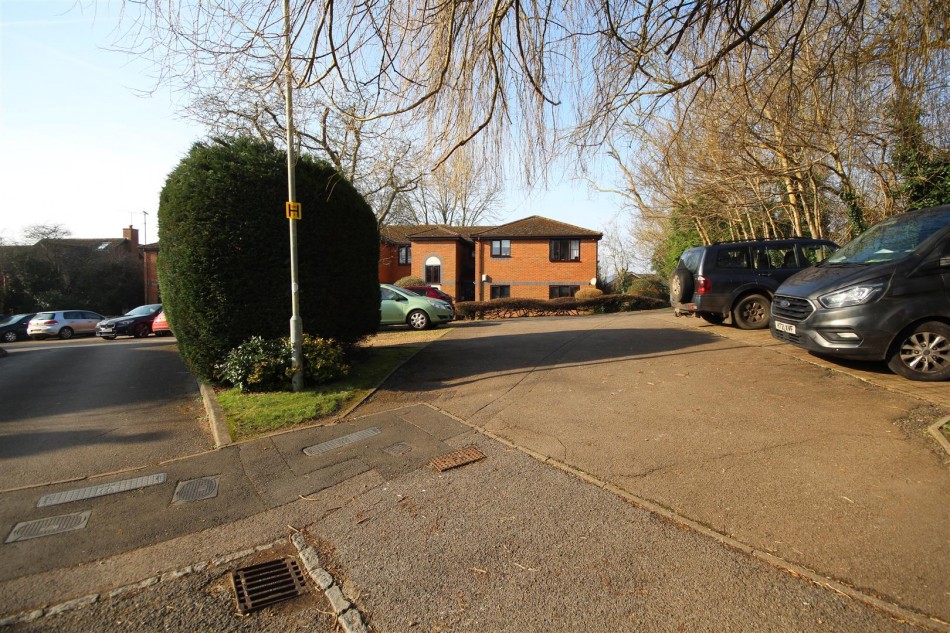 Images for St. Michaels Court, Ruscombe, Reading EAID:wentworthapi BID:3